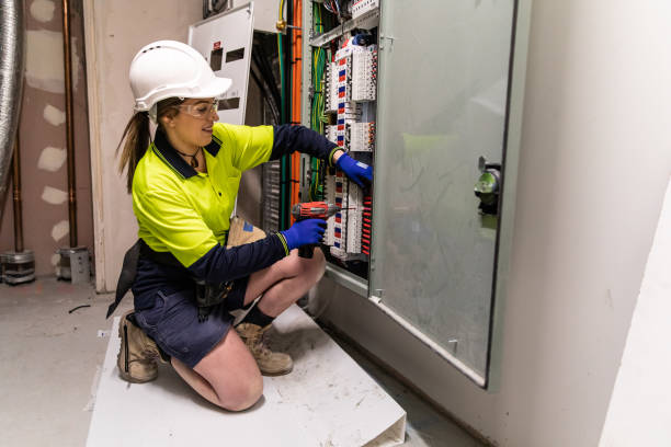 Best Circuit Breaker Repair  in Wchester, IN